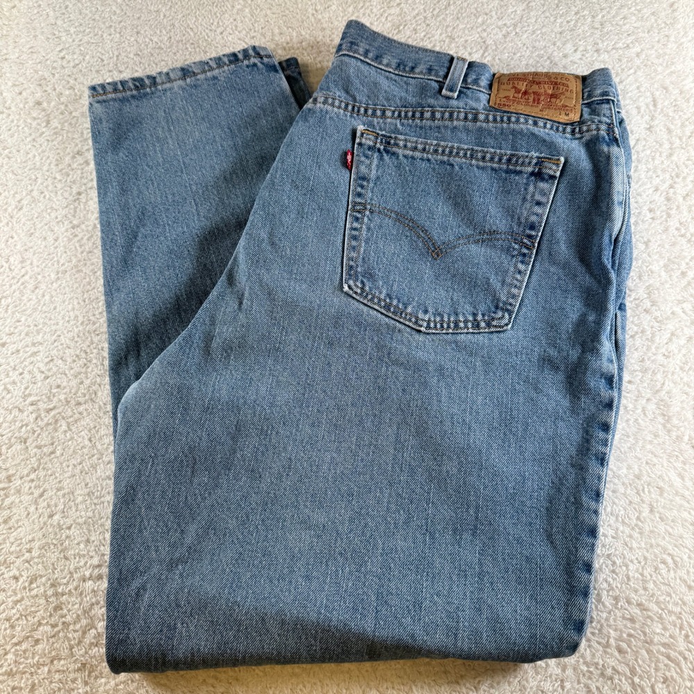 Levi's 550 Jeans Women 24M Blue MADE USA Relaxed Fit Tapered Leg Light Wash
